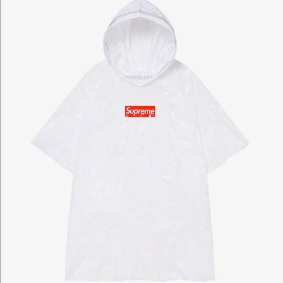 1x Supreme Poncho - Picture 1 of 1